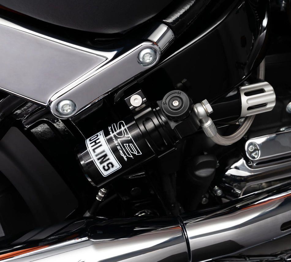 Harley Davidson 54000325 Screamin' Eagle/Öhlins Remote Reservoir Rear Suspension Screaming  KIT,RR SHOCK,SE,SOFTAIL