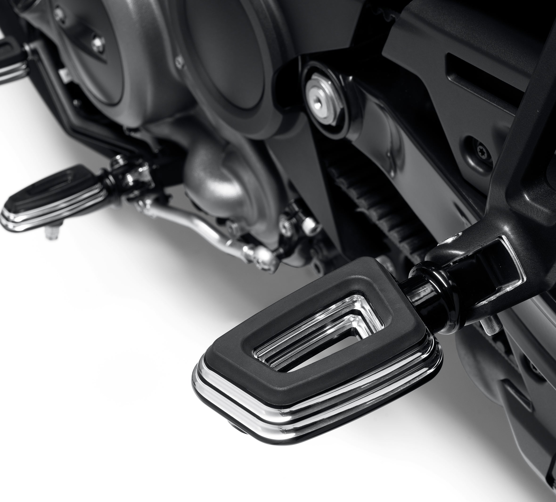 Harley Davidson 50502354 Empire Passenger Footpegs KIT,FTPEG,PASS,EDGE ...