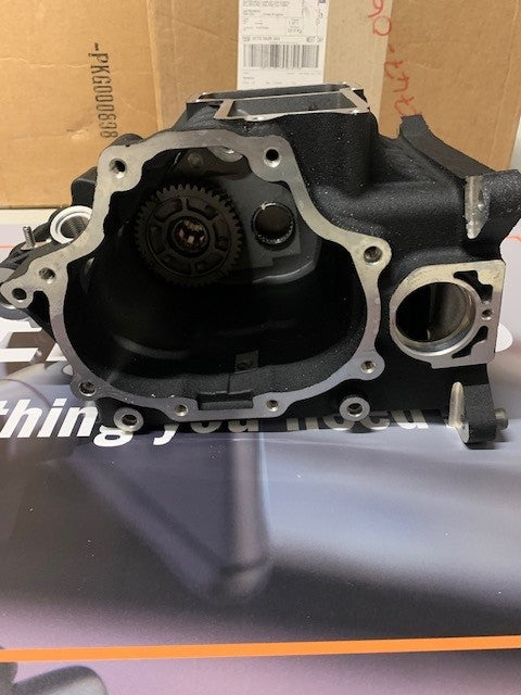 Harley-Davidson ® Transmission 6 Speed Case Gears Housing  34747-06C