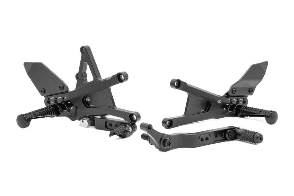 Gilles Tooling FXR2 Adjustable Rearset Black (FXR2-T01-B)