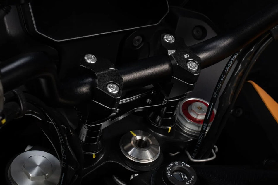 Gilles Tooling 2DGT Adjustable Handlebar Risers Black (2DGT-21-B)