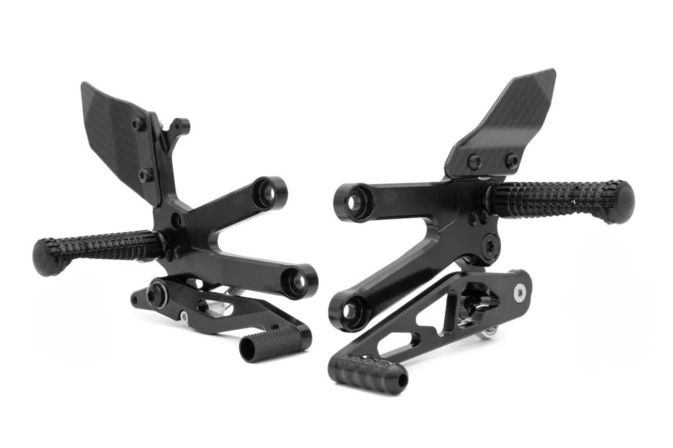 Gilles Tooling FXR Adjustable Rearset Black (FXR-H06P-B)
