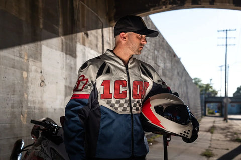 ICON Domain Slabtown Helmet Red/White