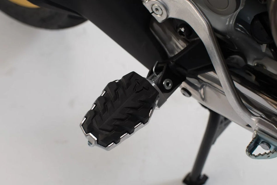 SW-Motech Footrest Kit EVO — BMW (FRS.07.112.10701)