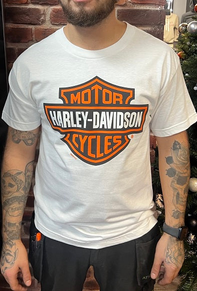 Genuine Leeds Harley-Davidson® Bar & Shield Adt Dealer T-Shirt 3000636-WHIT