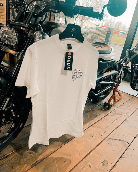 Deus ex Machina®️ Venice Skull T-Shirt White T_DMH31645C-WHT Harley Davidson Direct