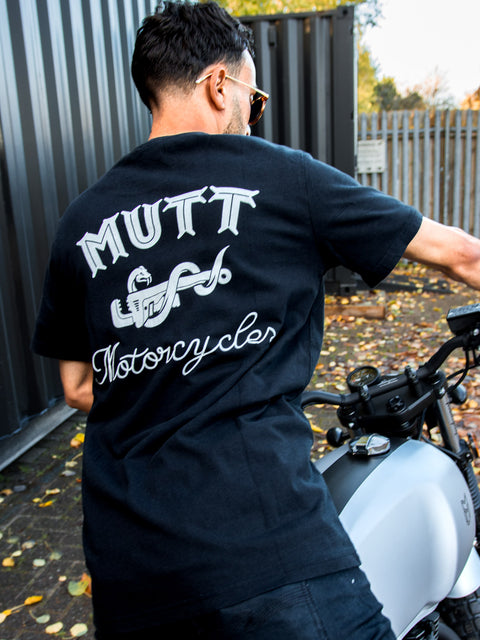 Mutt Snake Logo T-Shirt MMCUA0221D1040BLK
