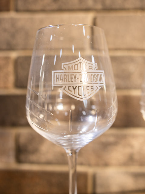 Harley-Davidson® Premium Wine Gift Set - Two Wine Glasses, Stopper & Storage Box  HDL-18813